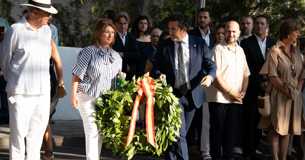 Calvià recuerda a Diego Salvá y Carlos Sáenz en el 17º aniversario de su asesinato